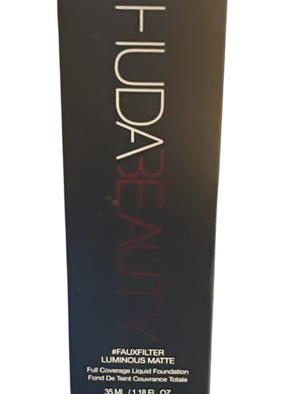 HUDA BEAUTY Faux Filter Luminous Matte Foundation